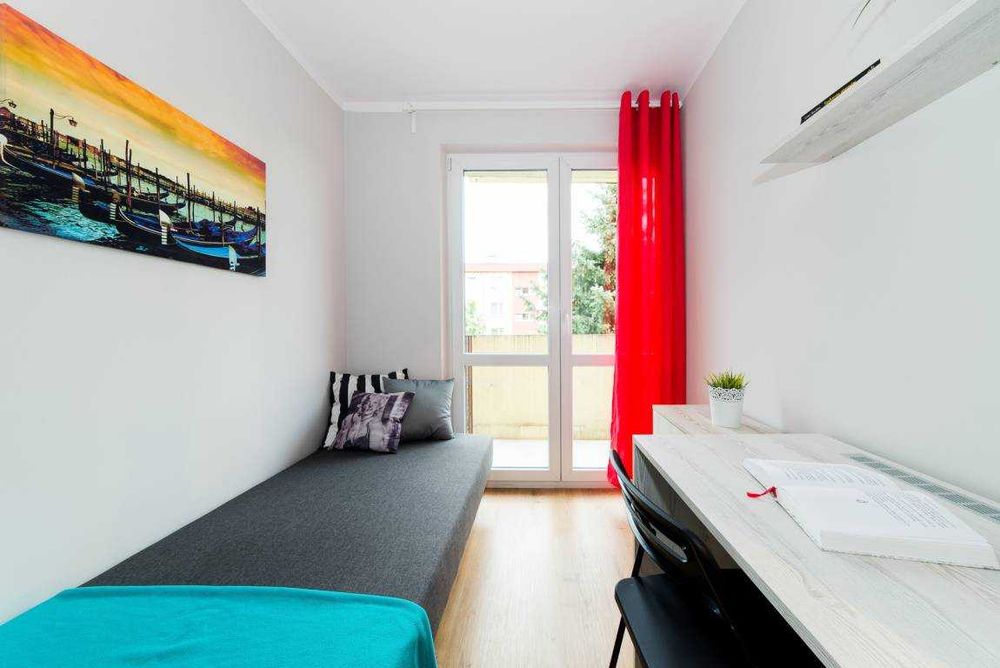 Pokój jednoosobowy z balkonem - OD ZARAZ || Szopkarzy 4