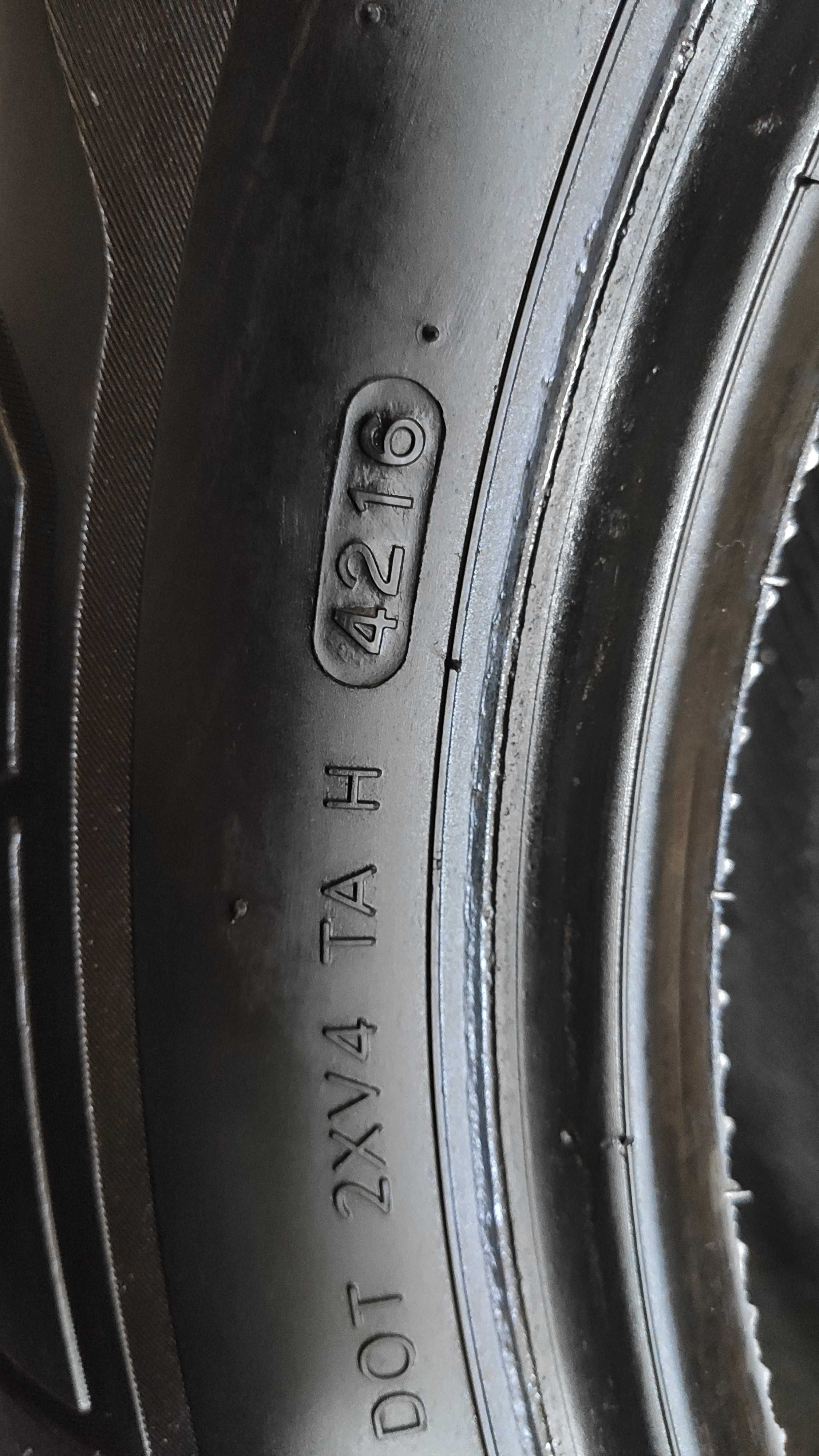 Шини Б/У Hankook Vantra LT 225/65 R16C 112/110R 2 шт.