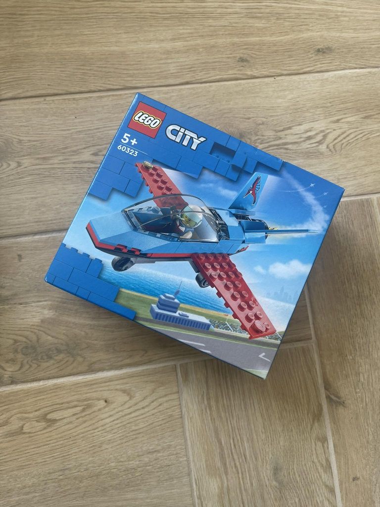 LEGO City 60323 Samolot kaskaderski