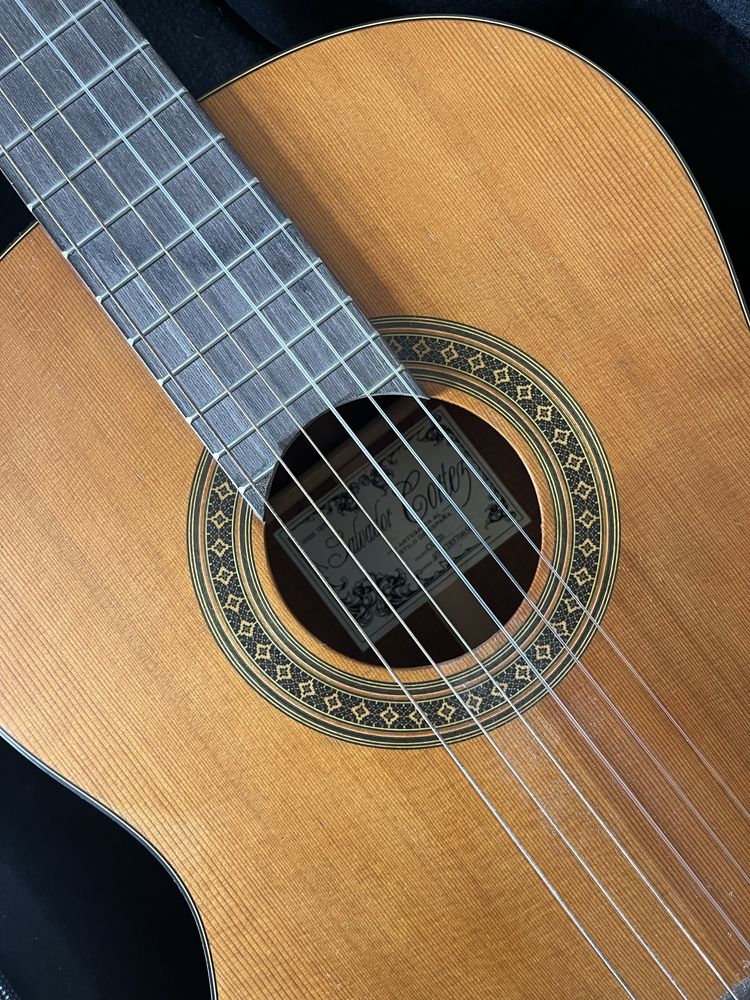 Gitara Salvador Cortez CC-20