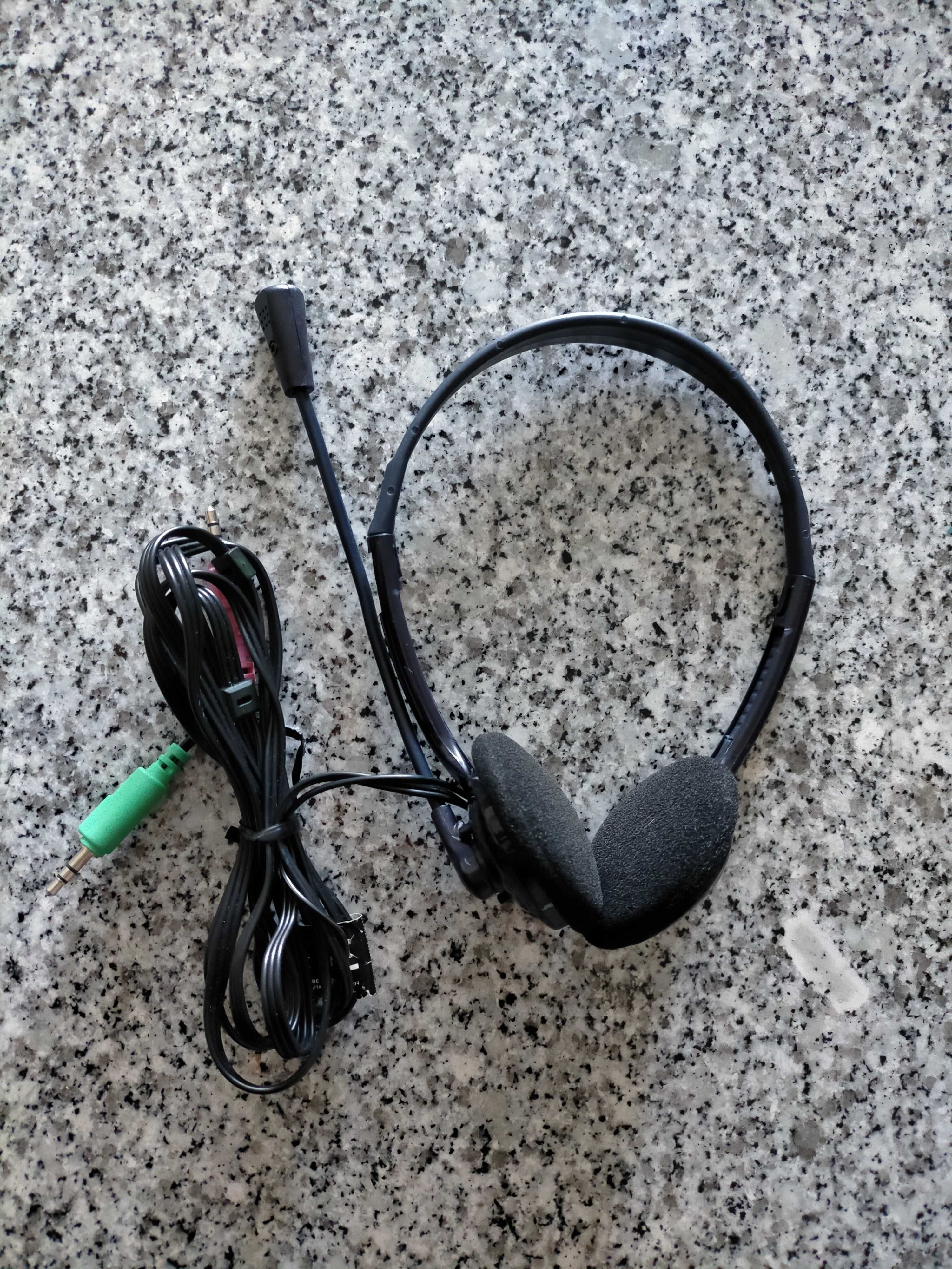 Auriculares NGS com Microfone Incorporado