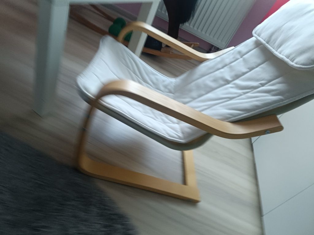 Fotele dziecięce finki stolik meble dziecięce Ikea poang