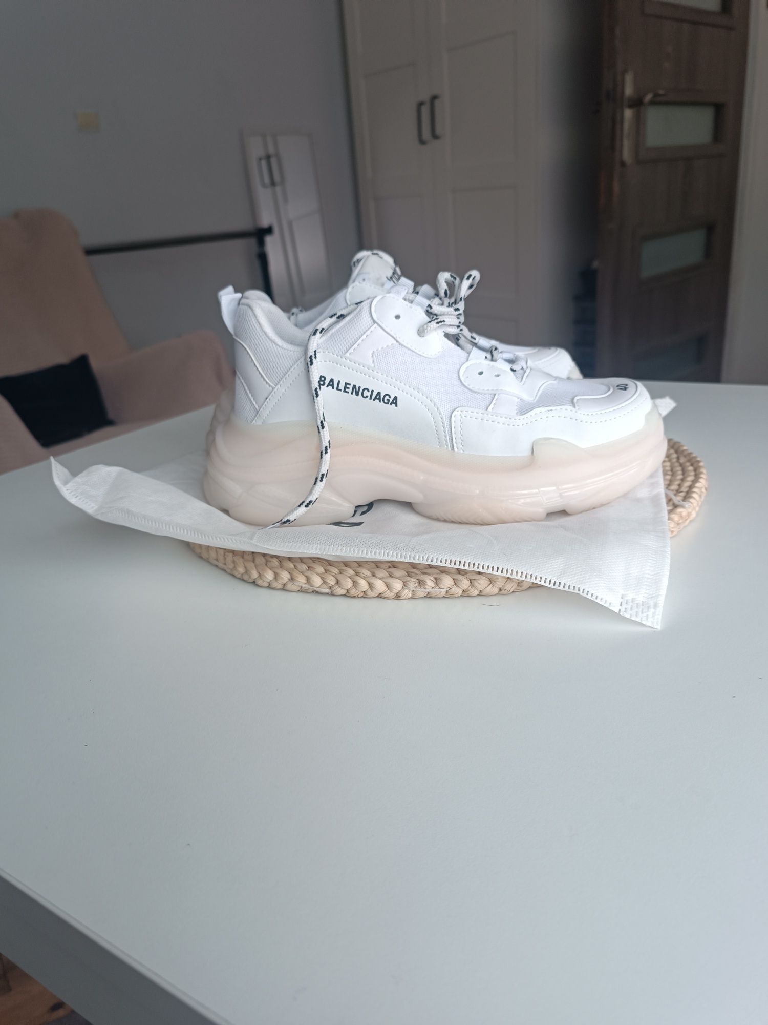 Sprzedam nowe buty