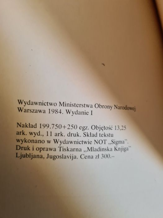 Szymona Kobylinskiego gawedy o broni I mundurze 1984