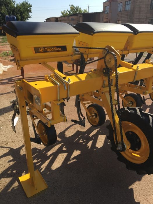 Культиватор междурядный КРН-5,6 (КПР-5,6)