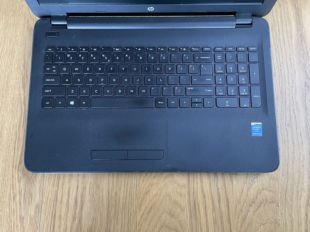 Laptop HP 250 G4 Intel  8GB ram SSD 15,6