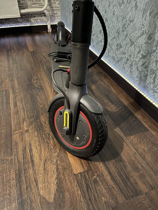 Самокат електро Xiaomi mi pro