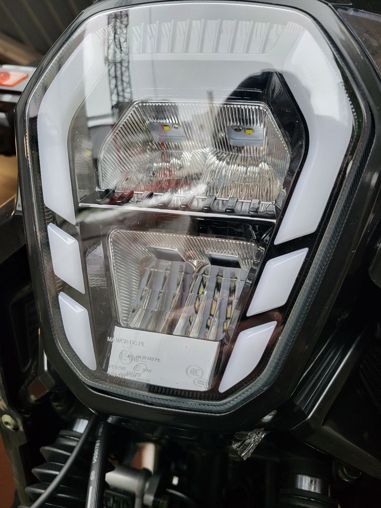 New 2025, Мотоцикл Voge Loncin LX250GY-5 MS250