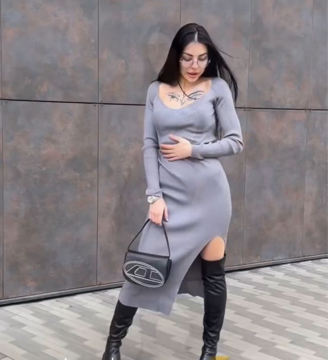 Сукня рубчик розріз розпірка платье разрез