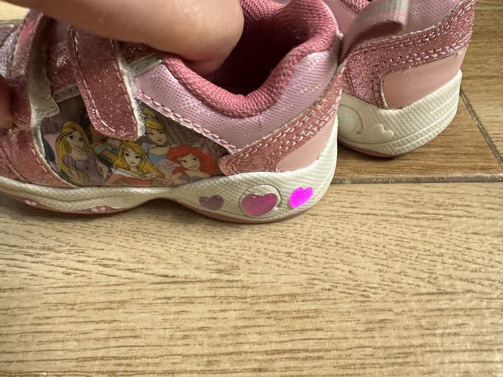 Кроссовки Disney с принцессами светящиеся 23 12,5-13 см nike adidas