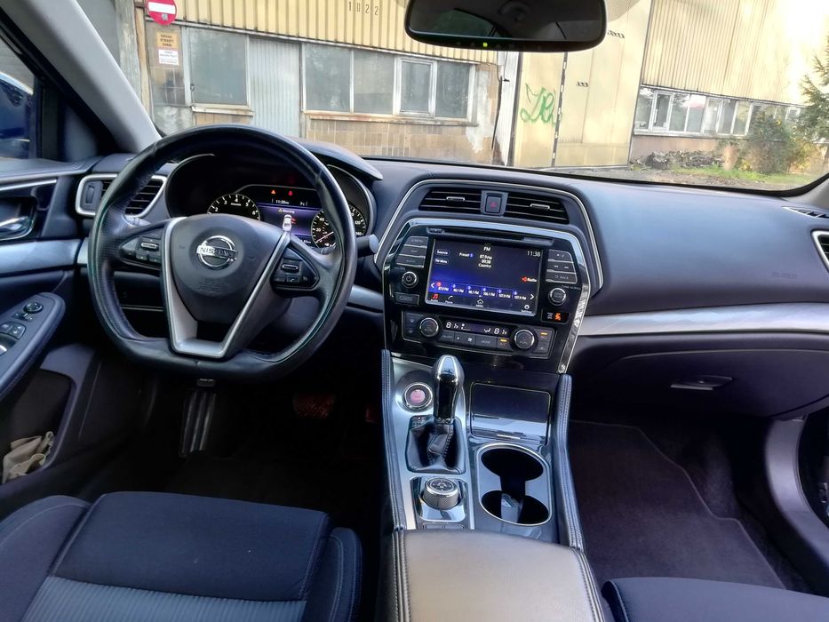 2015 nissan maxima V6 3,5L 300 KM