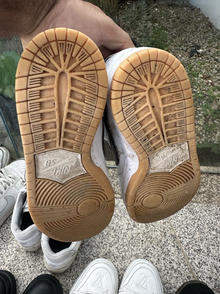 Nike SB Dunk Low "White Gum"