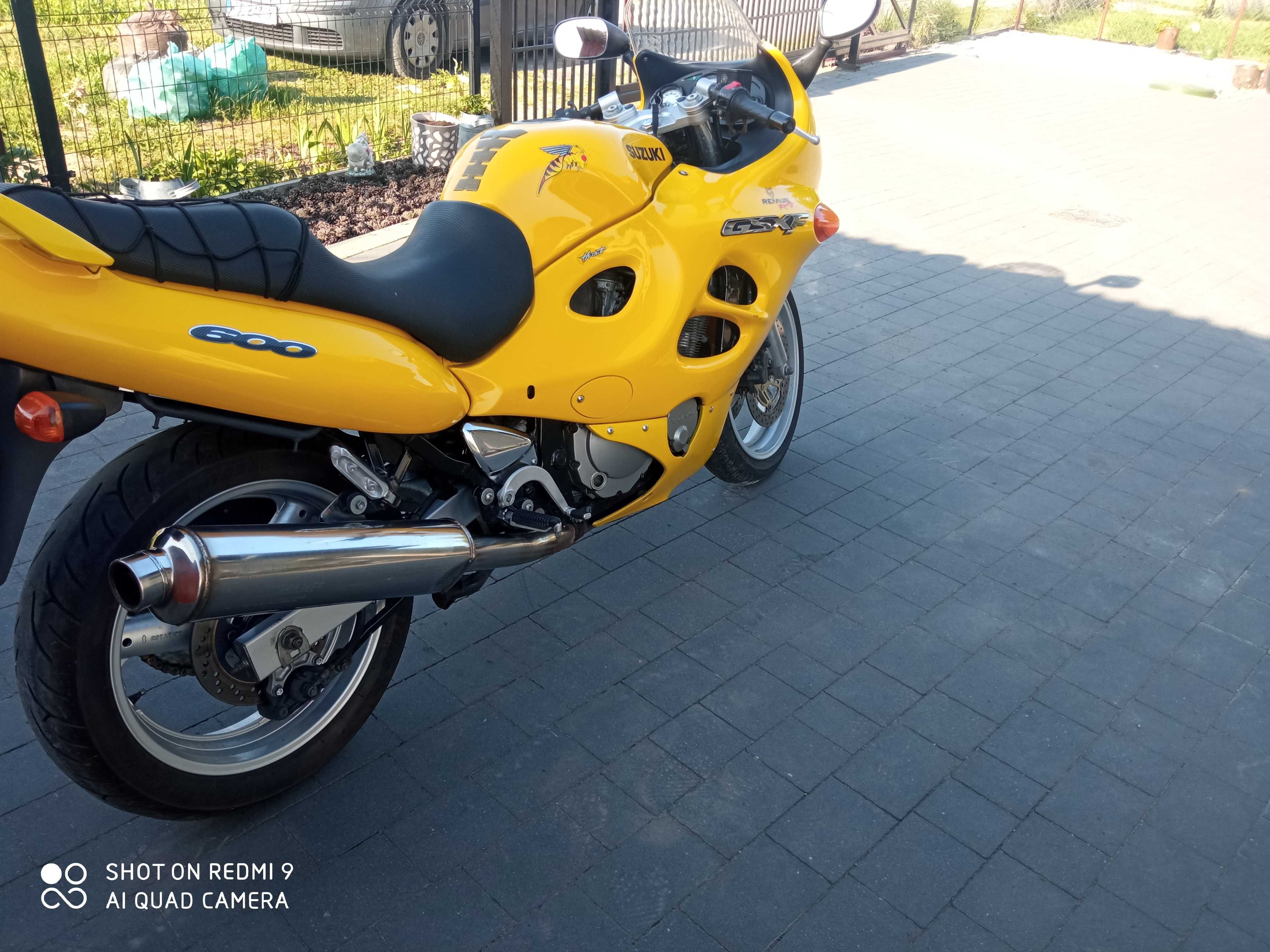 Suzuki GSXF 600 z  1999r.