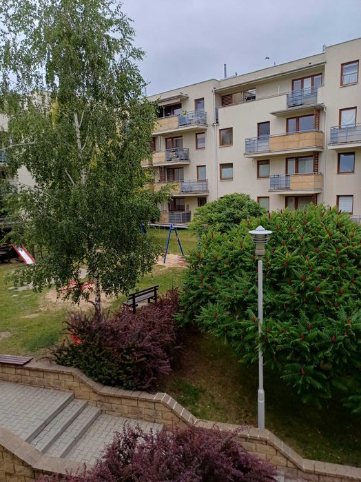 Wynajmę 2 pokojowe mieszkanie  57 m2  z miejscem postojowym RUDNIK