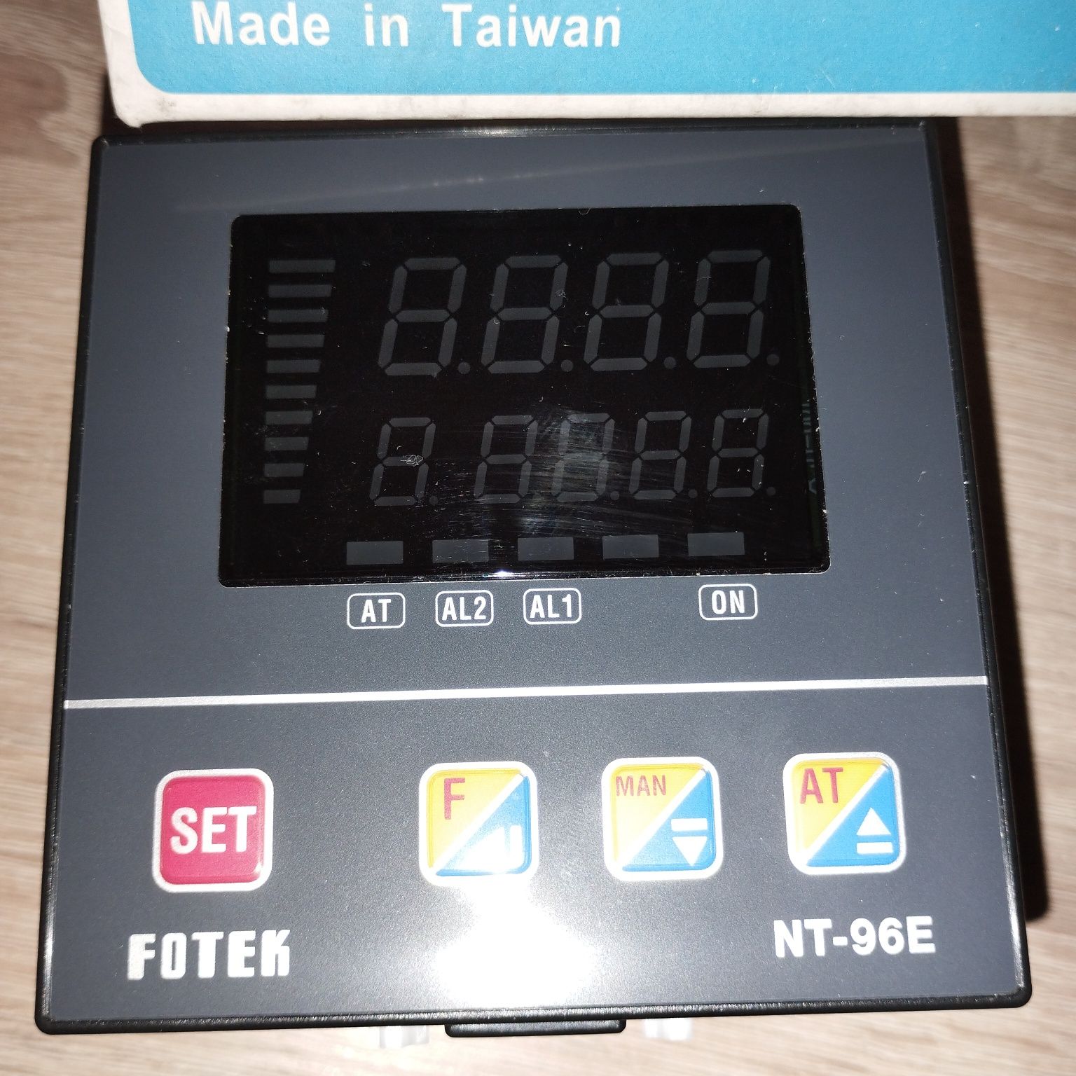 Температурний контролер FOTEK  NT-96E