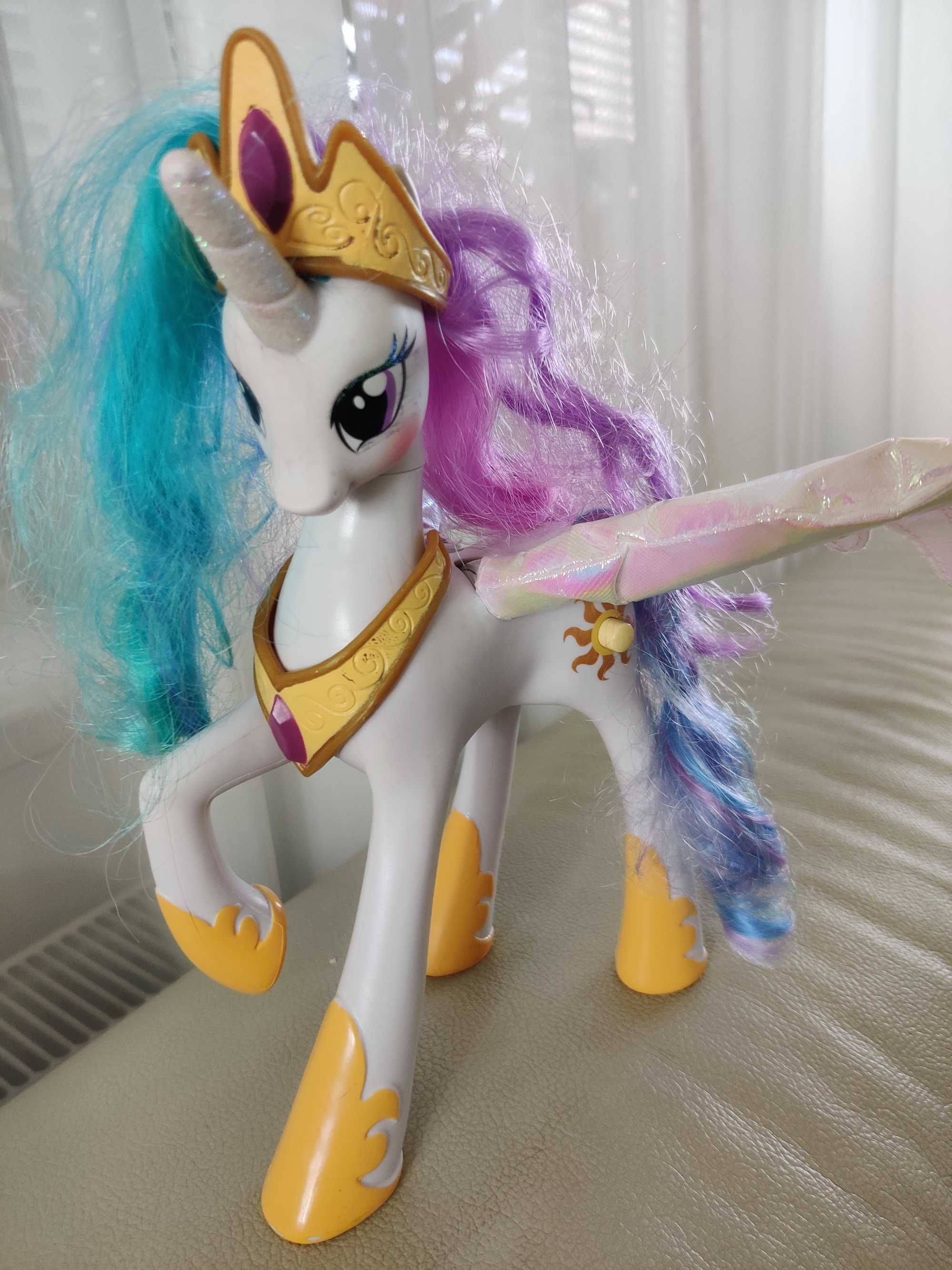 Księżniczka Celestia/kucyki Pony/na baterie/My little Pony/