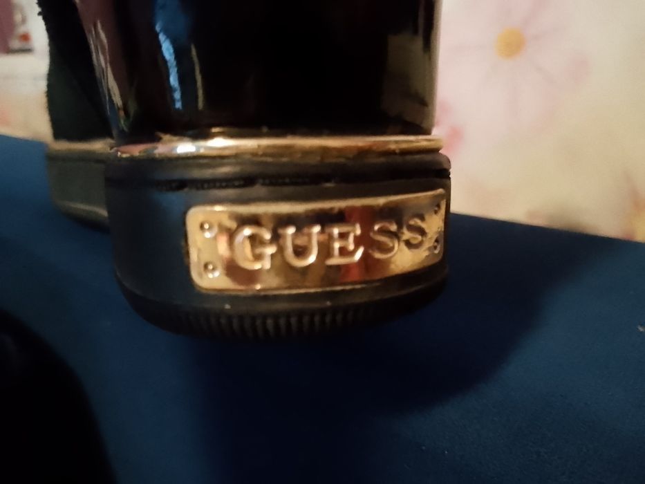 Orginalne buty guees