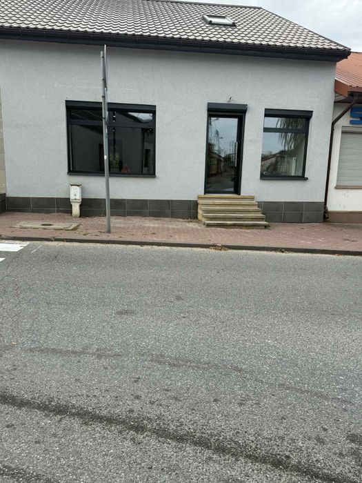 Lokal handlowo-usługowy