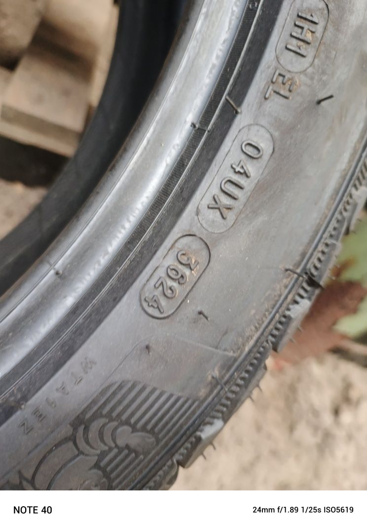 Nowe opony zimowe 235/45/18 Michelin 2 sztuki 24r