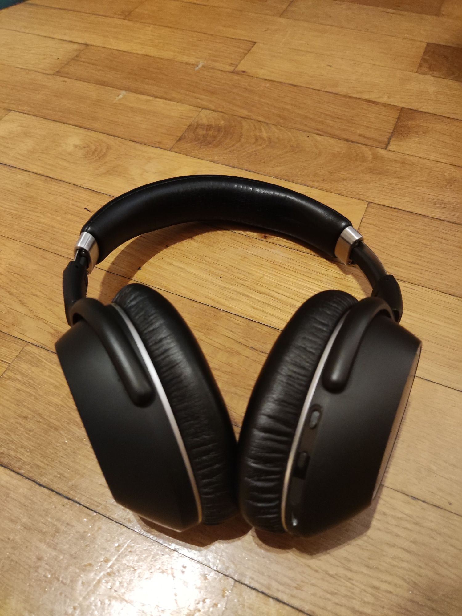 Sennheiser headphones pxc 550