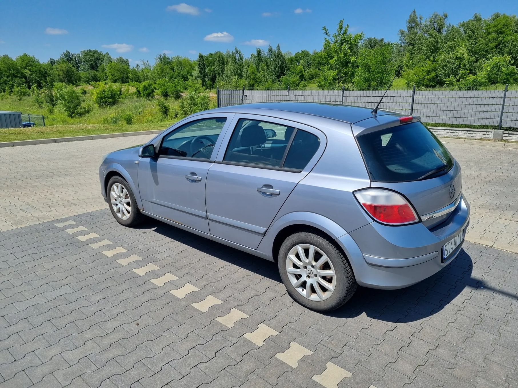 Opel Astra Opel Astra H 2005 1.4 LPG 90KM