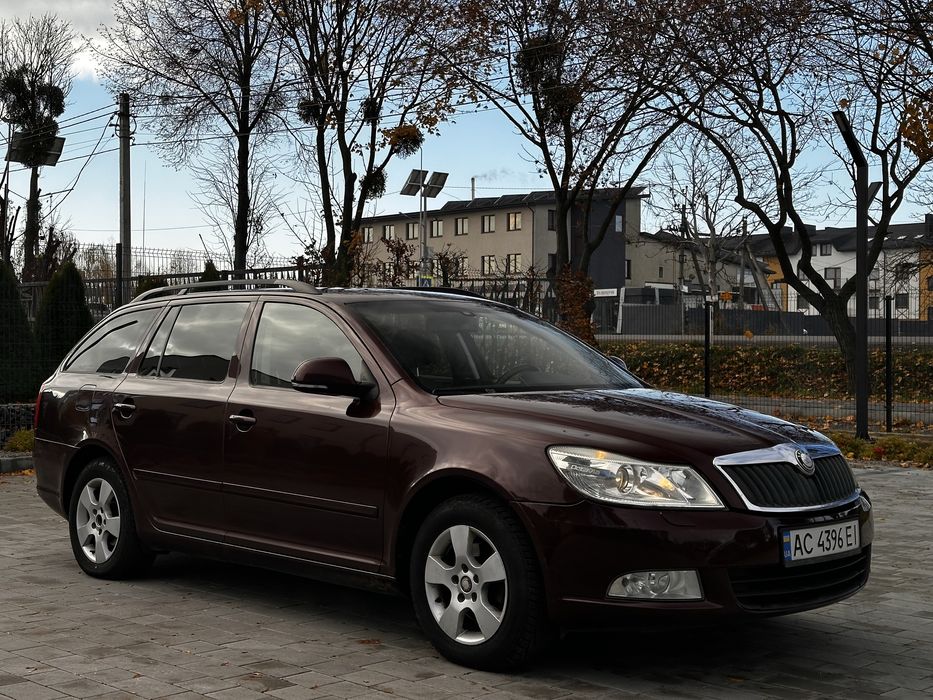 Skoda Octavia A5 гарний стан, ідеальна техніка, добра комплектація.