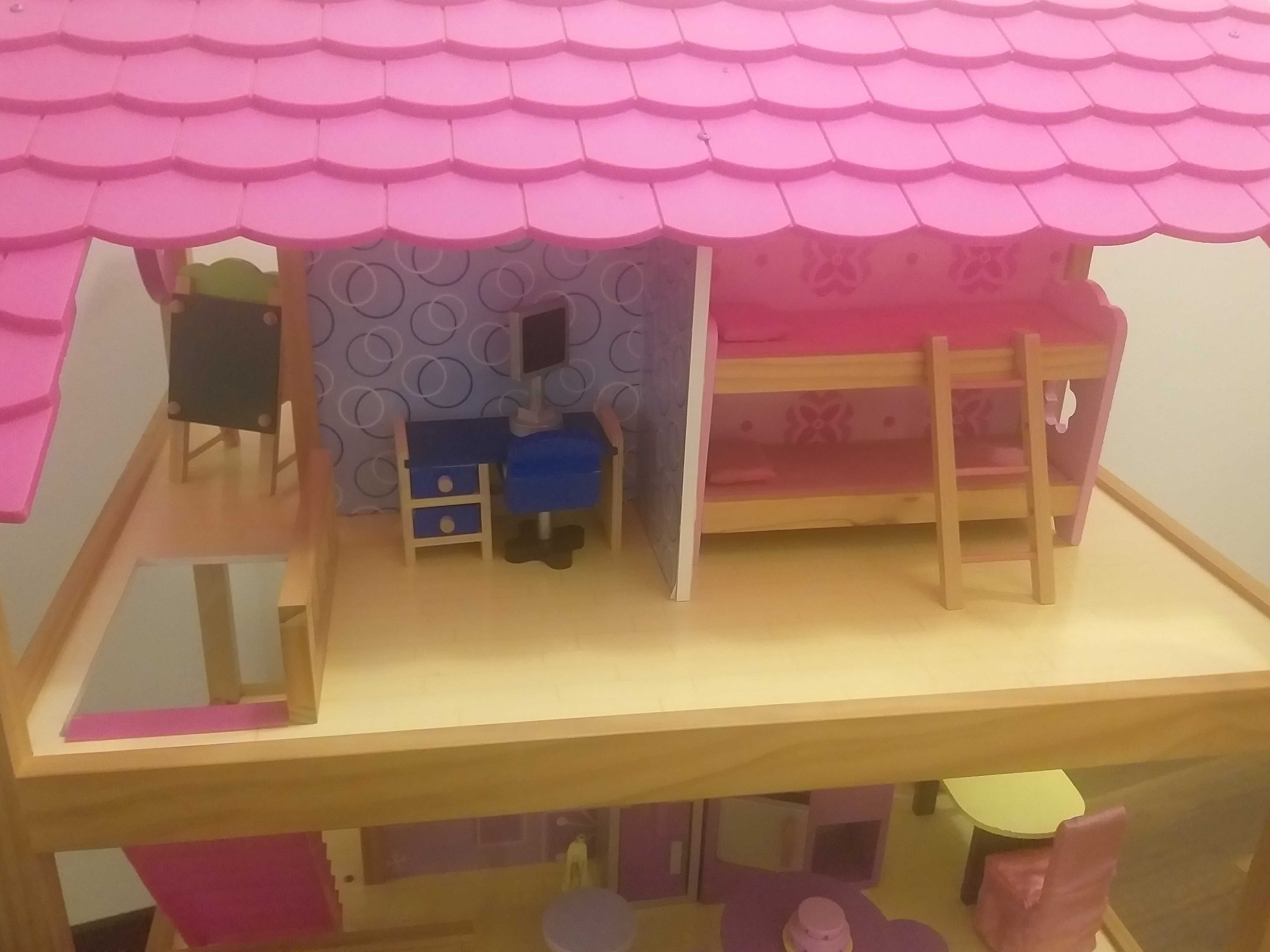 Domek dla lalek KidKraft So Chic na kółkach