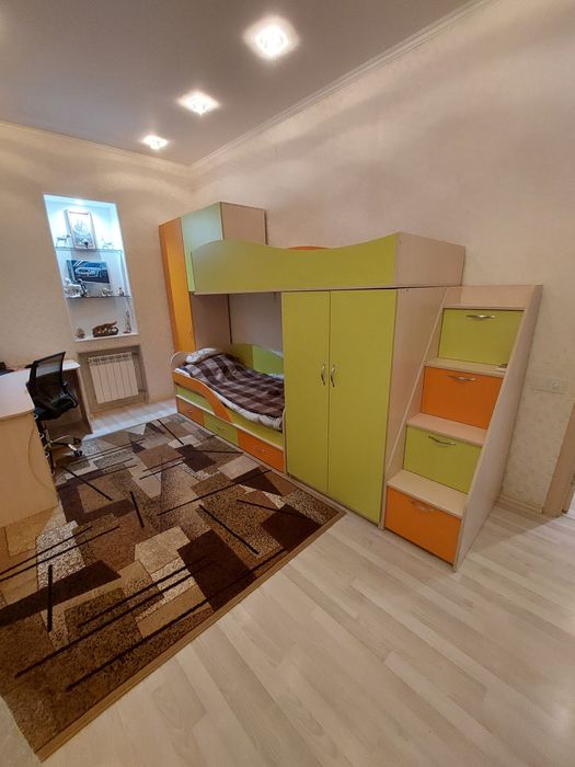 Сдается 2 комн квартира Центр города Вознесеновский район