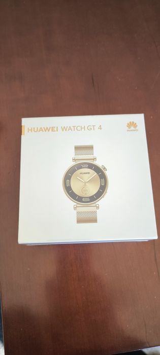 Huawei GT4 dourado