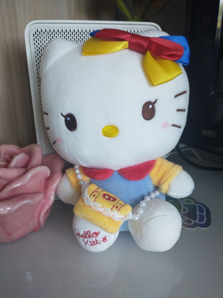 Hello Kitty maskotka nowa Sanrio 22 cm