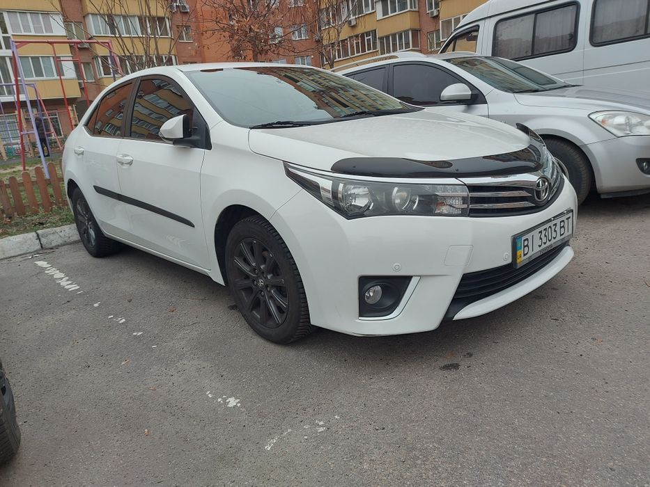 Тойота корола 1.6 автомат