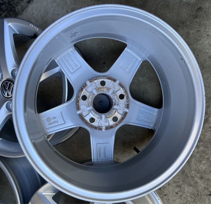 Диски Volkswagen Golf 7 E Golf R 16 5 112