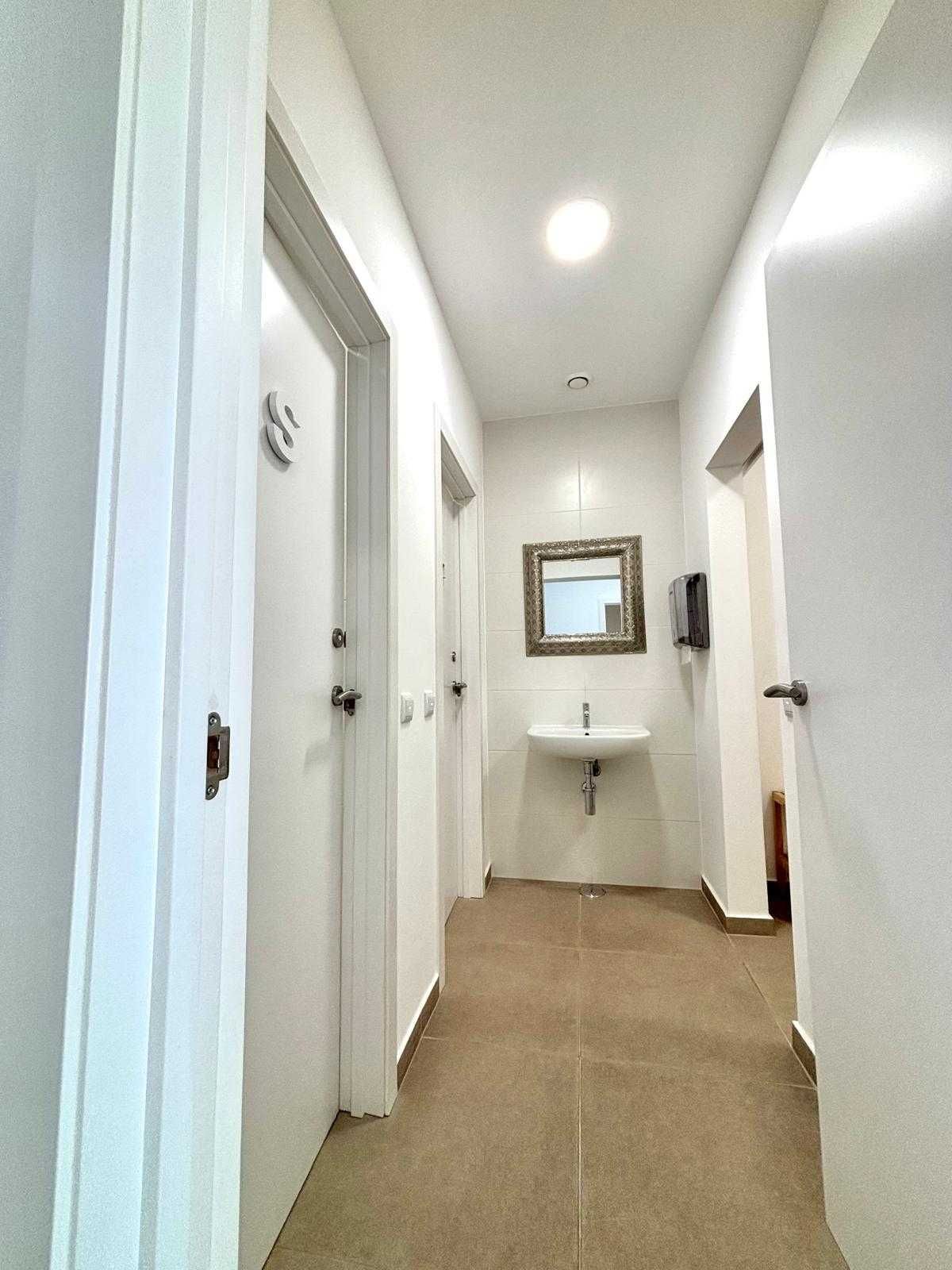 Loja com 5 Gabinetes | 188m² | Pronta a Usar – Loulé