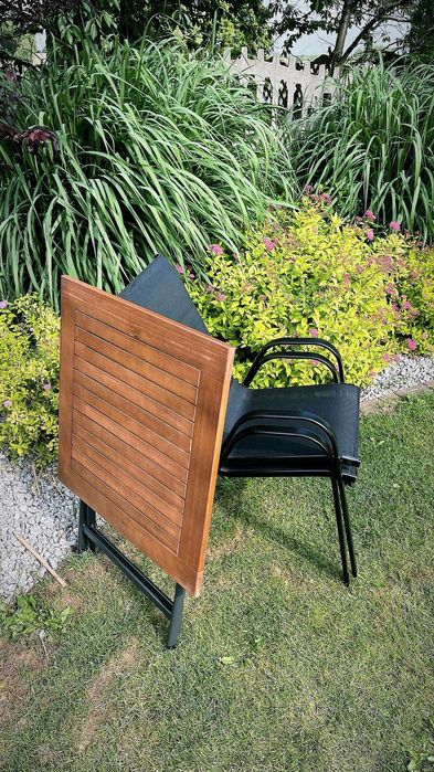 Zestaw Ogrodowych Mebli Stół i 2 Krzesła Piękne i Solidnie Wykonane!!