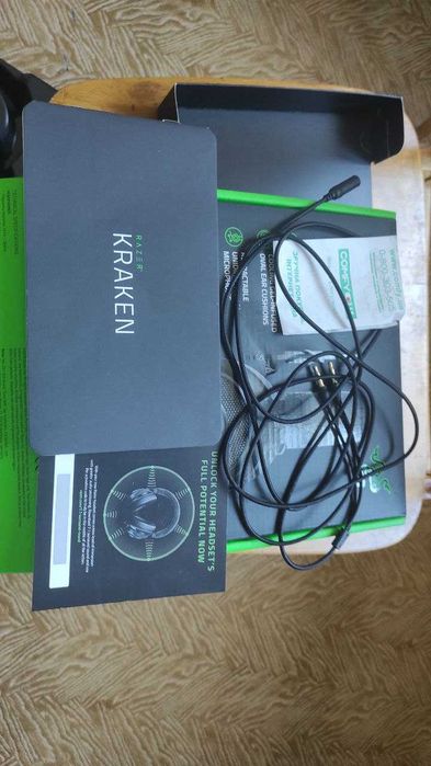 Наушники Razer Kraken RZ04-02830200-R3M1