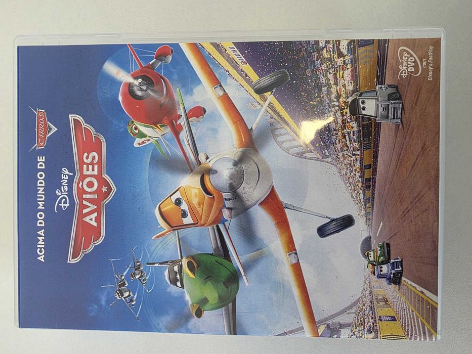 Lote 4 DVDs Disney e DreamWorks – Shrek 2, Nemo, Aviões, Selvagem