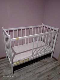 Ліжко для немовляти