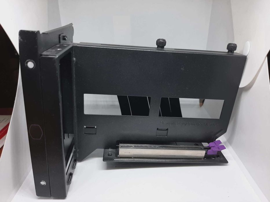 Cooler Master Uchwyt do karty graficznej + Riser