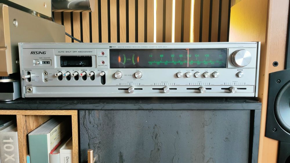 RISING STR-303 Amplificador, leitor de cassetes e radio
