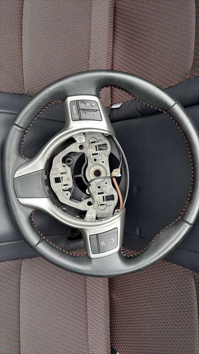 Komplet foteli Yaris 3 (11/18) – wersja 3-drzwi