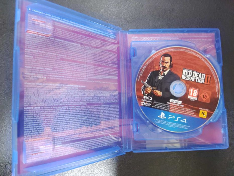 Red Dead Redemption 2 PS4 Polskie napisy są w grze okładka zagraniczna