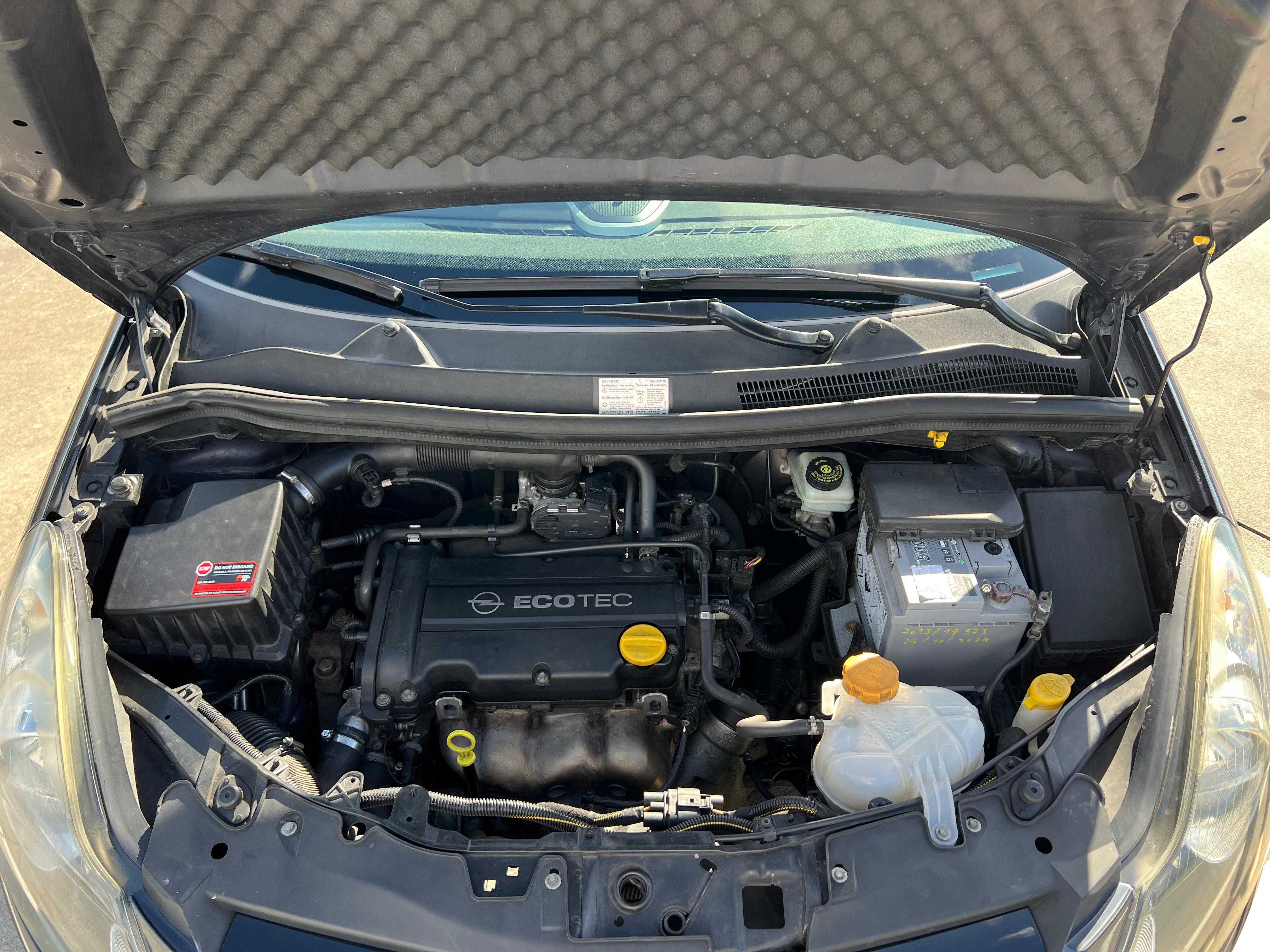 Vendo Opel Corsa D 1.2 Gasolina