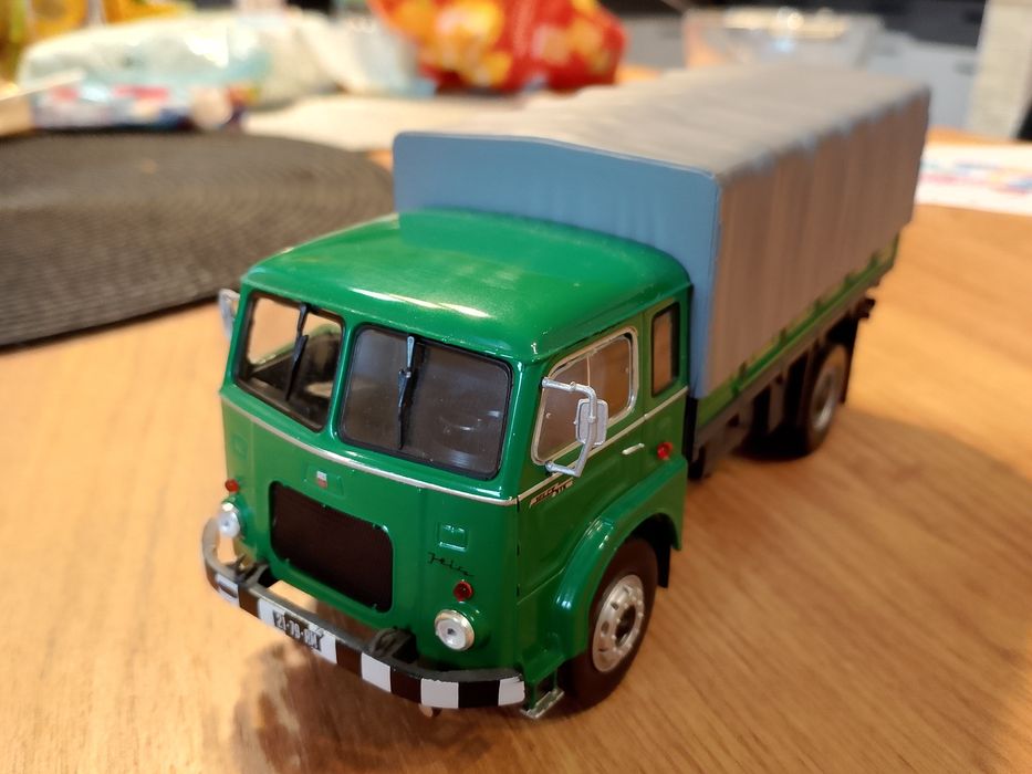 Kultowe ciężarówki prl deagostini Jelcz 315 z kabiną K 407 nr.38
