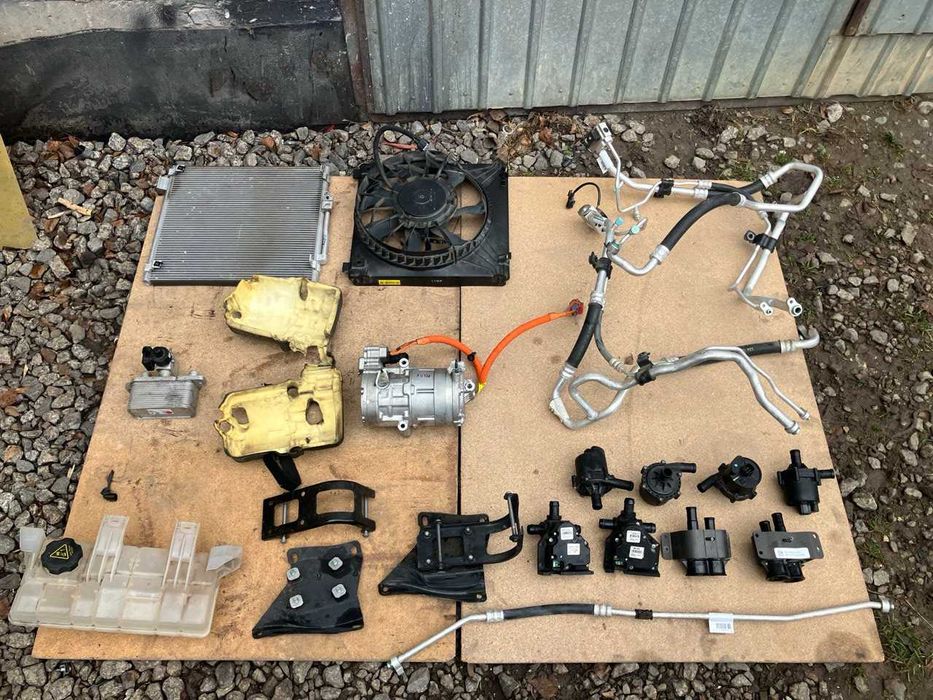 Система Охлажд и кондиц Теплообменник Насос Клапан TESLA S 2016 rest