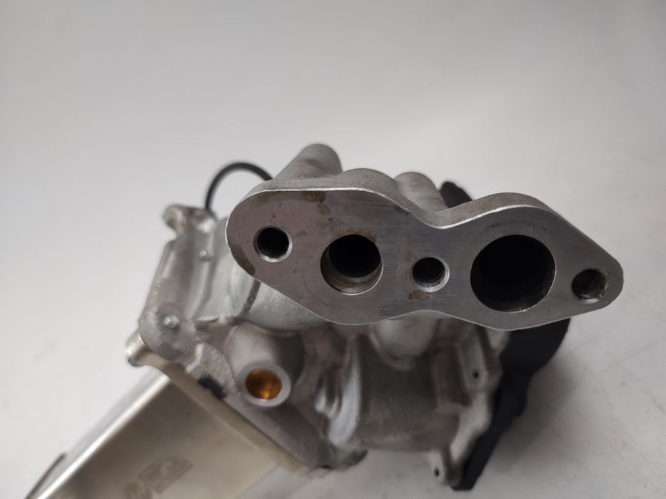 Peugeot 508 Citroen 2.0 HDI zawór  EGR