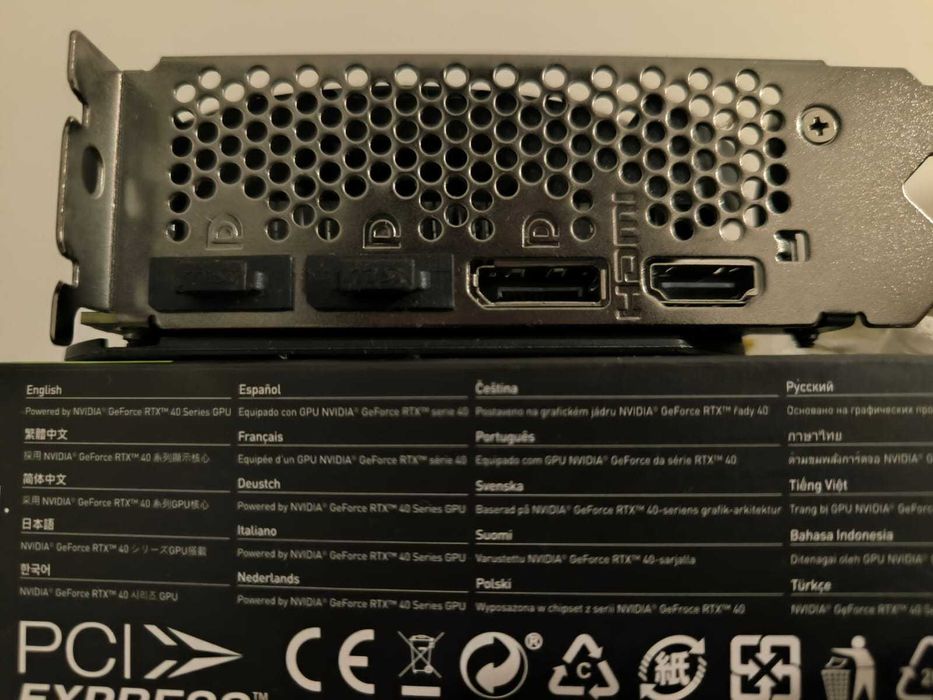 Placa gráfica MSI RTX 4060 Ti 8GB