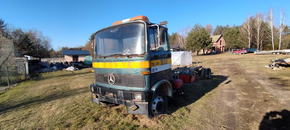 szyba przednia Mercedes 913/813 808/608/809 atrapa grill drzwi