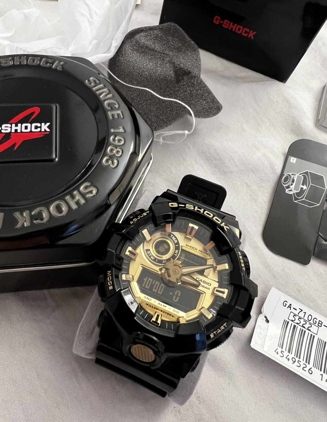 Casio G-shock GA-710GB / Polska dystrybucja / STAN FABRYCZNY