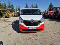 Renault trafic 1.6 DCI. Okazja.  Karetka.  Jak nowy. 5 osób.