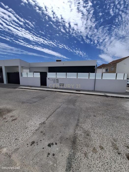 Moradia T3 em Vila Nova da Barquinha